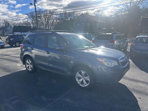 Used 2014 Subaru Forester 2.5i Premium w/ All-Weather Package image 2