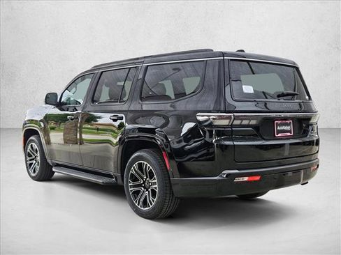 New 2026 Jeep Grand Wagoneer 2WD image 9