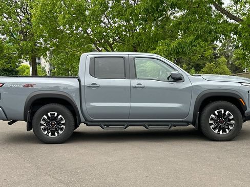 Used 2024 Nissan Frontier PRO-4X w/ Pro Convenience Package AWD/4WD image 8