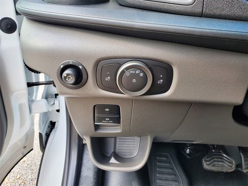 New 2025 Ford Transit 150 Low Roof image 21