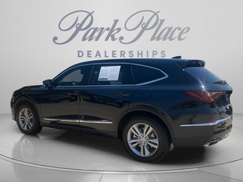 Used 2026 Acura MDX SH-AWD image 3