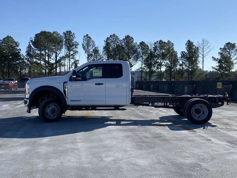 New 2026 Ford F550 4x4 Supercab Super Duty image 6