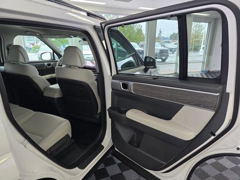 New 2026 Hyundai Santa Fe Limited image 38