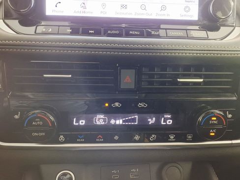 Used 2023 Nissan Rogue Platinum FWD image 20