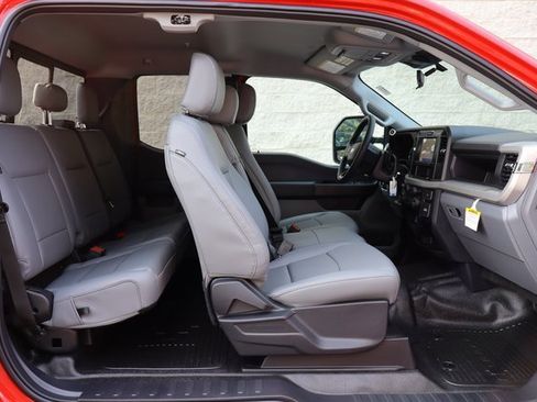 New 2026 Ford F350 XL w/ XL Chrome Package image 30