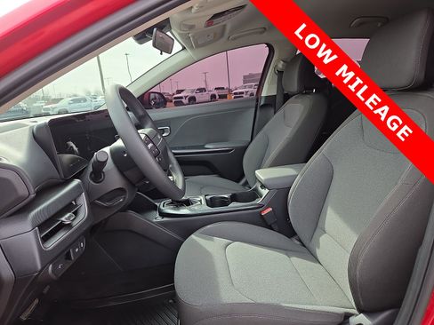 Used 2025 Kia K4 LXS image 15