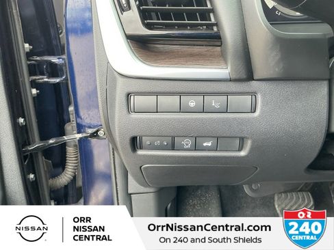 Used 2024 Nissan Rogue Platinum w/ Platinum Premium Package image 25