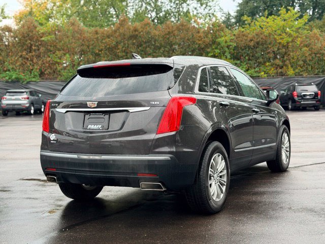 Used 2017 Cadillac XT5 Luxury w/ Driver Awareness Package AWD/4WD image 4