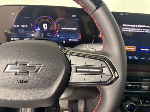 New 2026 Chevrolet Traverse RS image 36