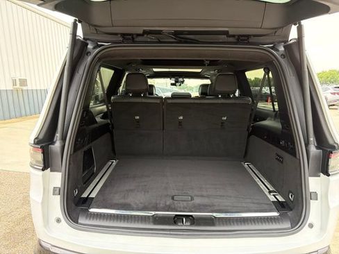 Used 2024 Jeep Grand Wagoneer L Series II w/ Quick Order Packagew 28T AWD/4WD image 37