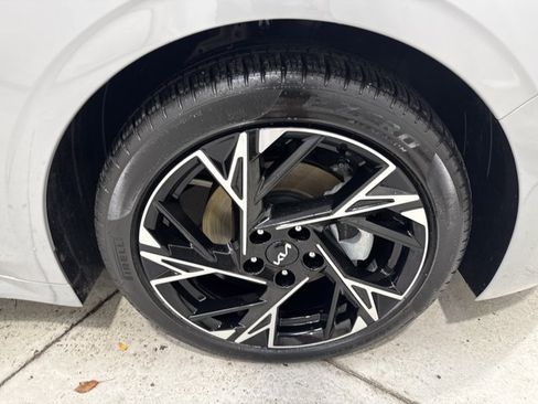 Certified 2025 Kia K5 GT-Line w/ GT-Line Premium Package FWD image 32