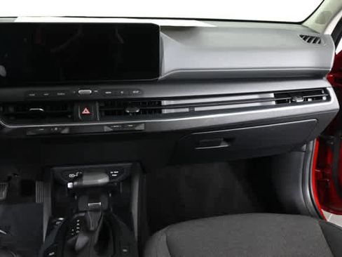 Used 2025 Kia K4 EX FWD image 13