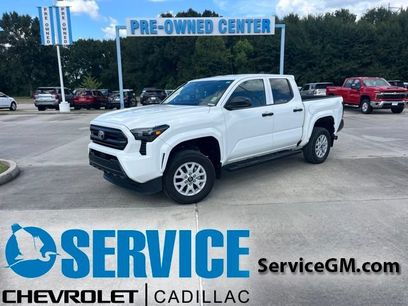 Used 2024 Toyota Tacoma SR