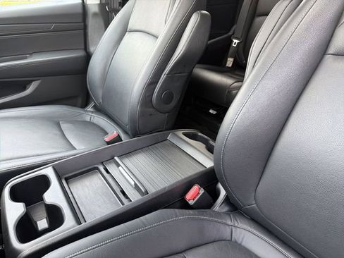 Used 2024 Honda Odyssey EX-L image 21
