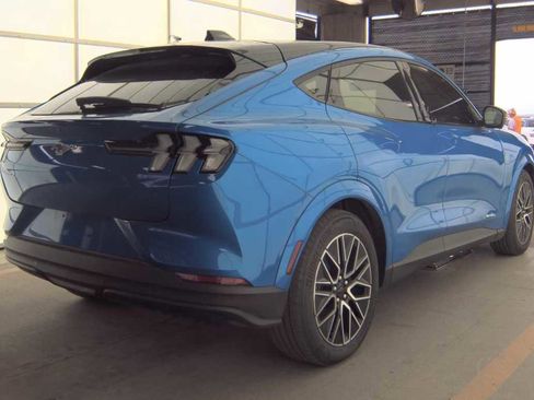 Used 2025 Ford Mustang Mach-E Premium AWD/4WD image 3