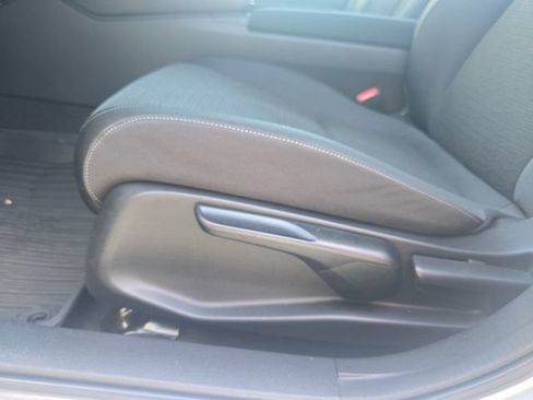 Used 2019 Honda Insight EX image 28