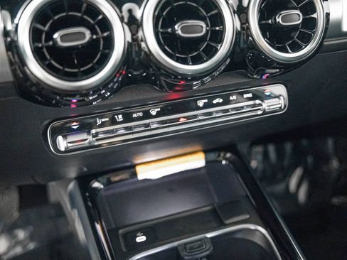 Certified 2026 Mercedes-Benz GLB 250 image 23