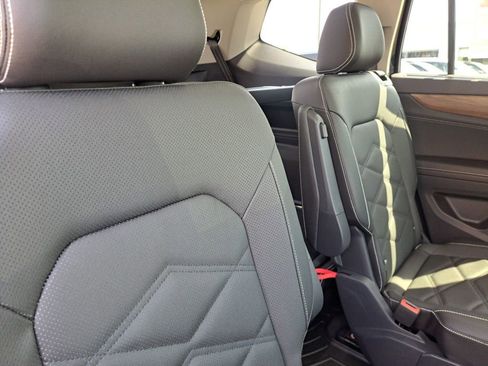 New 2026 Volkswagen Atlas SE image 27