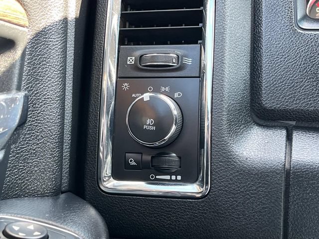 Used 2017 RAM 2500 Laramie AWD/4WD image 35