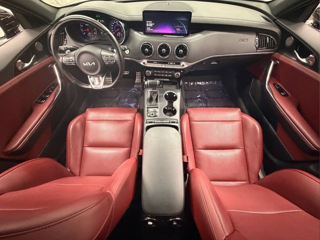 Used 2023 Kia Stinger GT-Line w/ Sun & Sound Package RWD image 16