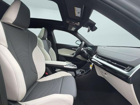 New 2026 BMW X2 xDrive28i w/ Technology Package AWD/4WD image 23