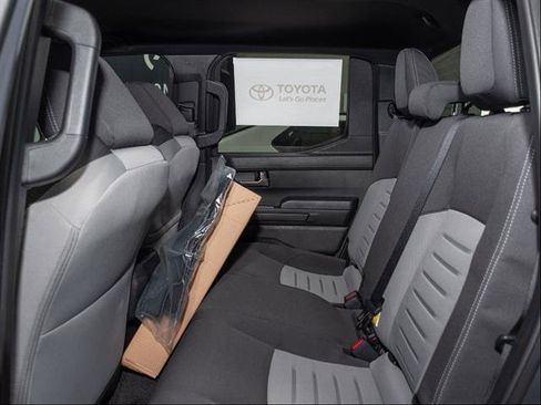 New 2026 Toyota Tacoma TRD Off-Road AWD/4WD image 18