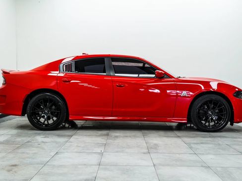 Used 2020 Dodge Charger GT RWD image 10