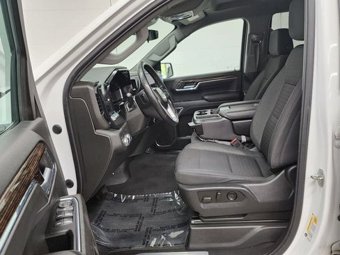 Used 2023 GMC Sierra 1500 Elevation AWD/4WD image 12