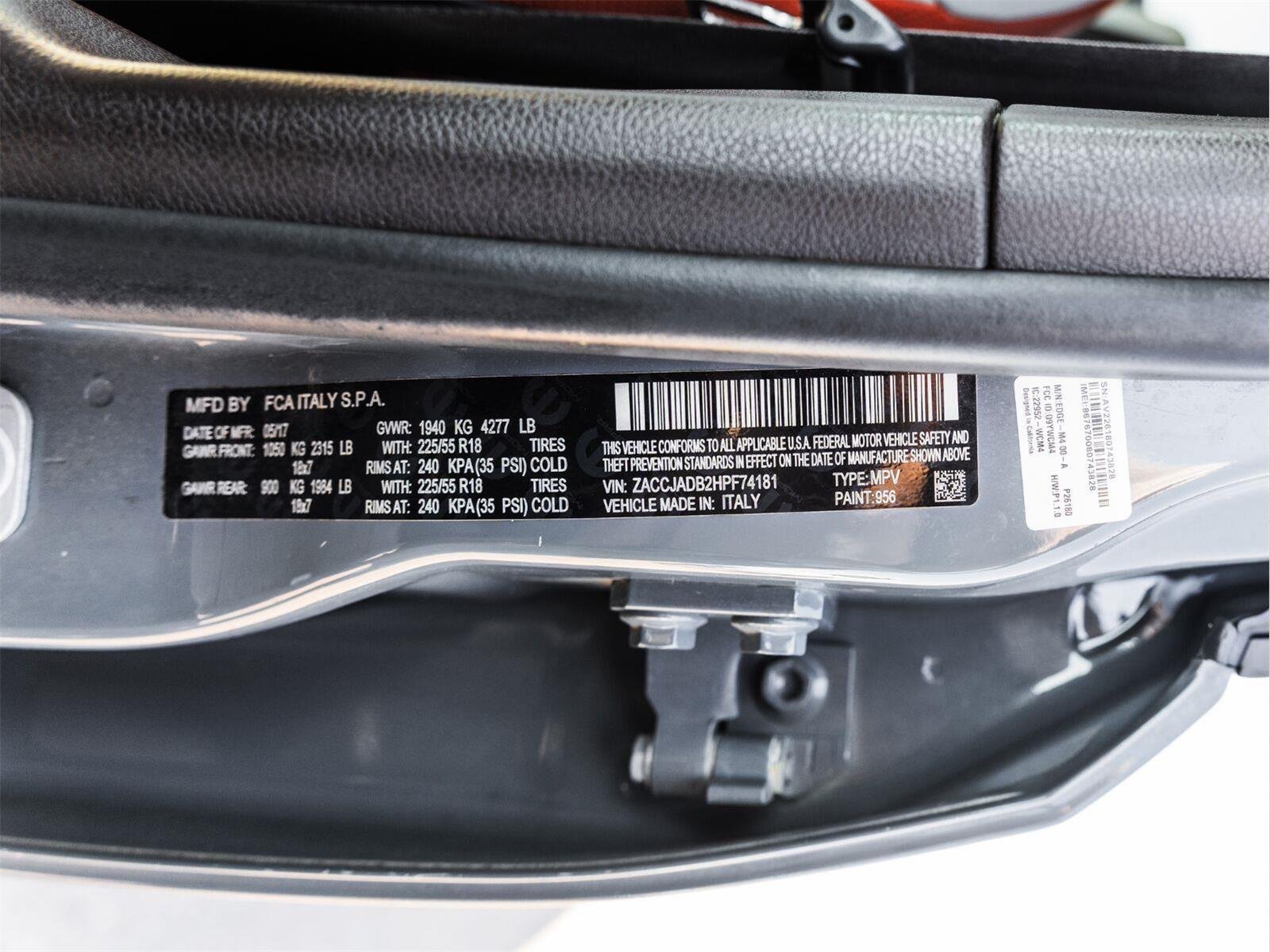 Used 2017 Jeep Renegade Limited FWD image 26