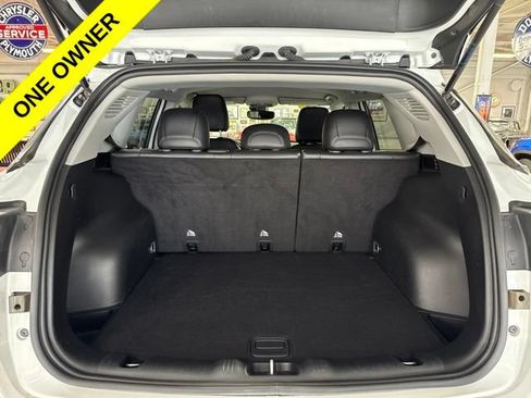 Used 2022 Jeep Compass Latitude AWD/4WD image 32