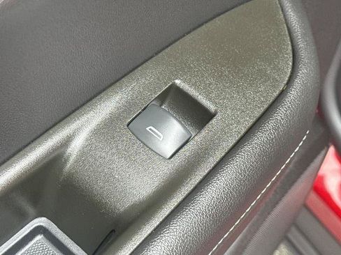 Used 2023 Chevrolet Blazer LT AWD/4WD image 30