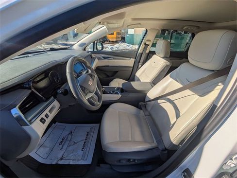 Used 2022 Cadillac XT5 Premium Luxury image 26