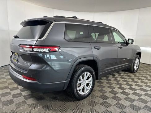 Used 2022 Jeep Grand Cherokee L Limited image 3