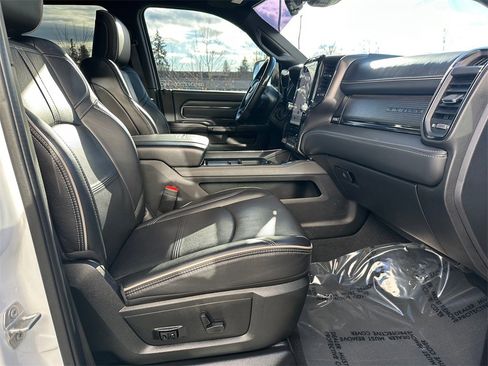 Used 2022 RAM 3500 Limited image 12