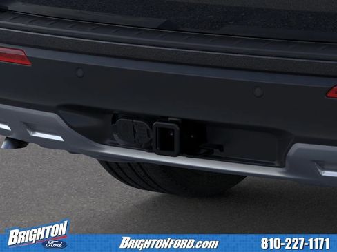 Used 2026 Ford Explorer Active AWD/4WD image 23