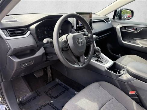 Certified 2025 Toyota RAV4 XLE FWD image 9