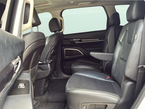 Used 2024 Kia Telluride S w/ S Sunroof Package FWD image 25