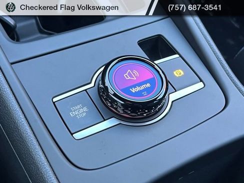 New 2026 Volkswagen Tiguan SE R-Line image 39