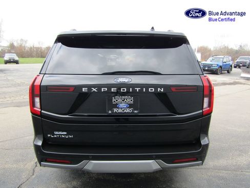 Certified 2025 Ford Expedition Platinum AWD/4WD image 8