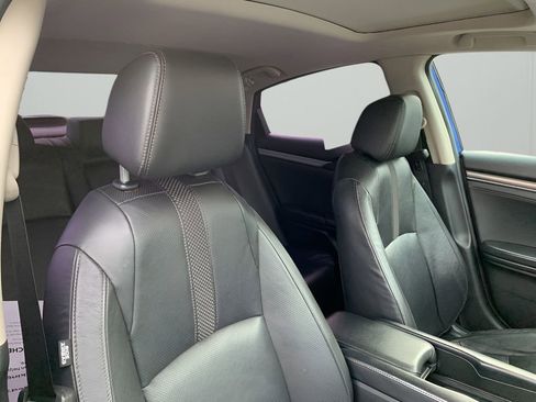 Used 2019 Honda Civic EX-L image 18