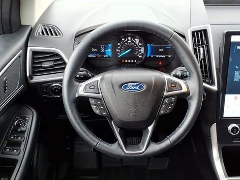 Certified 2023 Ford Edge SEL w/ Convenience Package AWD/4WD image 12