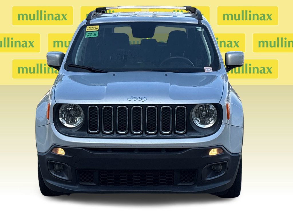 Used 2018 Jeep Renegade Latitude FWD image 38