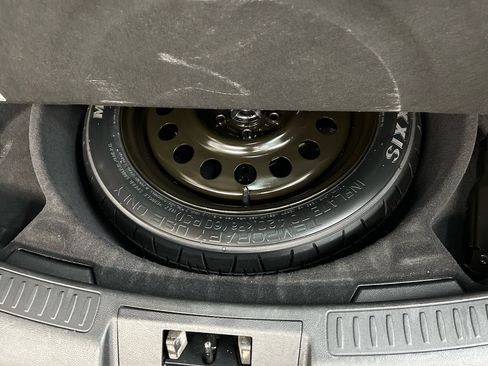 Used 2020 Lincoln Corsair FWD w/ Premium Package image 40