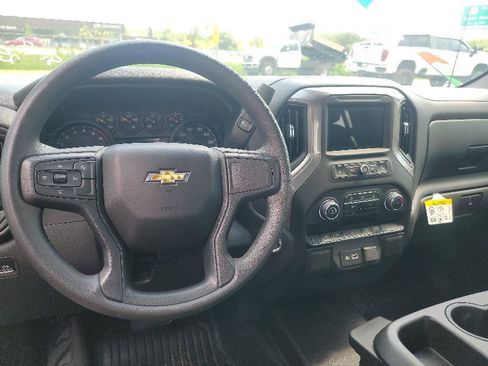 Used 2025 Chevrolet Silverado 1500 W/T RWD image 11