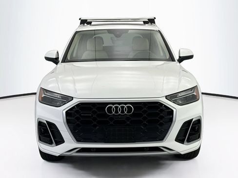 Used 2023 Audi Q5 2.0T Premium Plus w/ Premium Plus Package AWD/4WD image 2