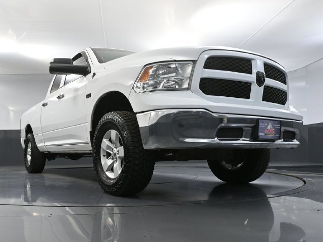 Used 2017 RAM 1500 Classic SLT AWD/4WD image 43