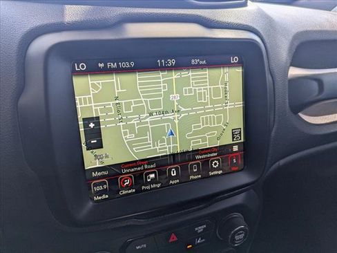 Used 2023 Jeep Renegade Trailhawk AWD/4WD image 14