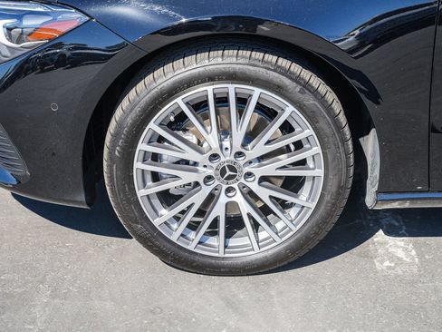 Certified 2026 Mercedes-Benz CLA 250 image 9