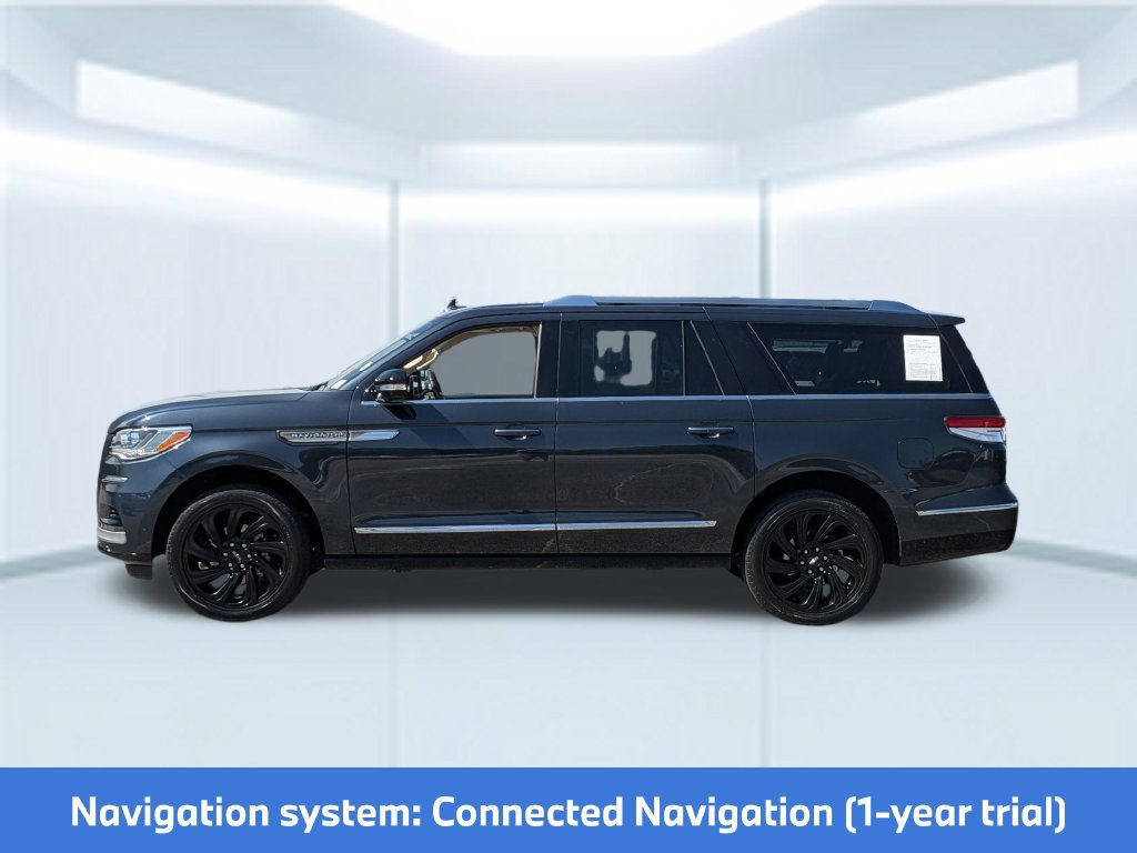 Used 2024 Lincoln Navigator L Reserve AWD/4WD image 2