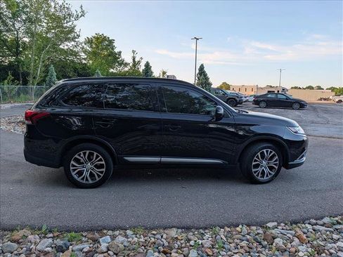 Used 2016 Mitsubishi Outlander SEL AWD/4WD image 6